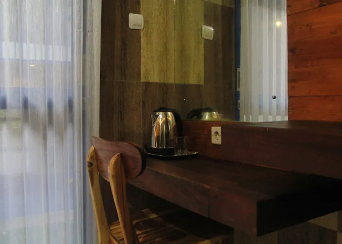 Guest house Anny By Ecommerceloka 3*